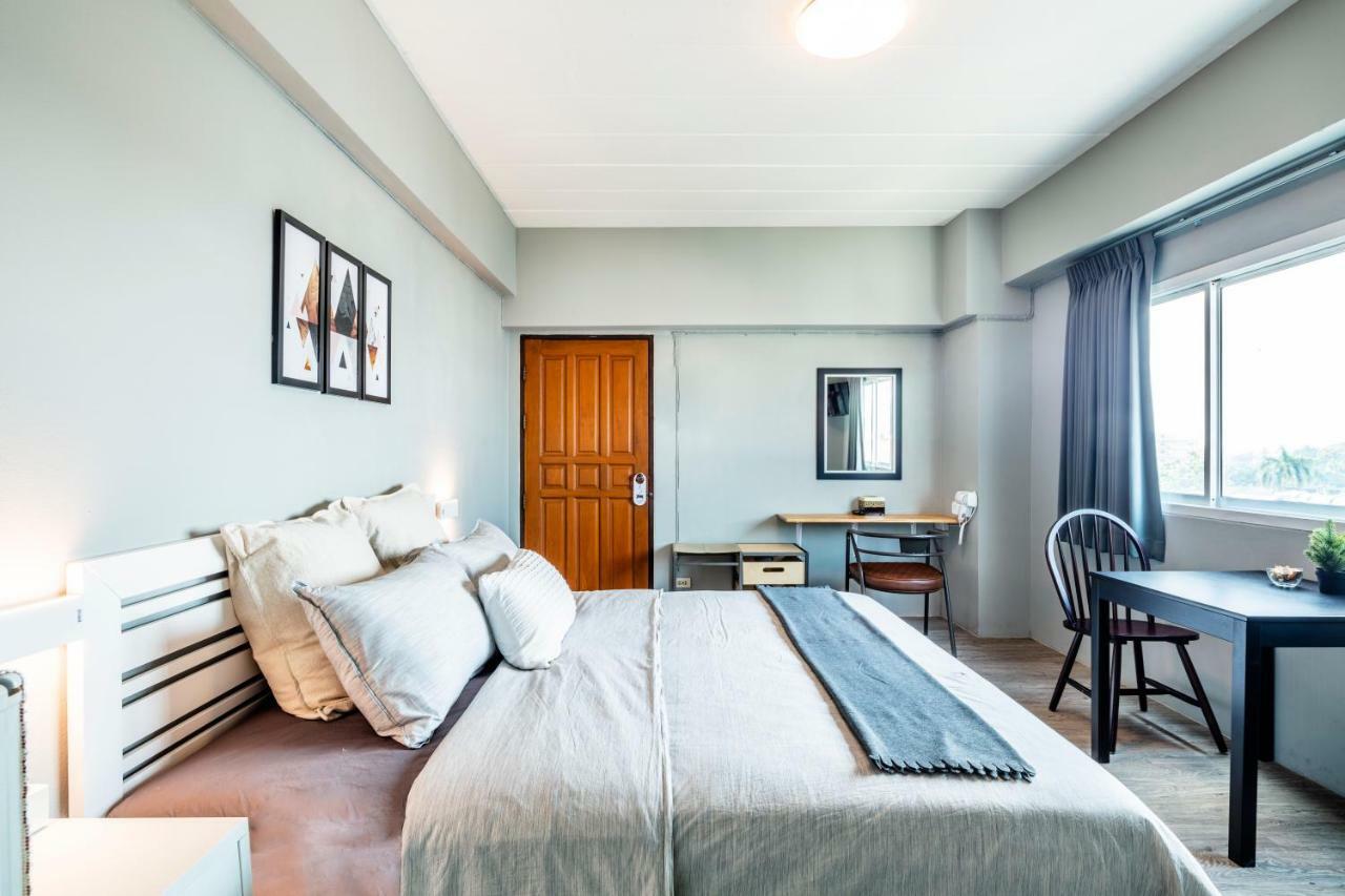 Penyos Service Apartment Bangkok Zewnętrze zdjęcie
