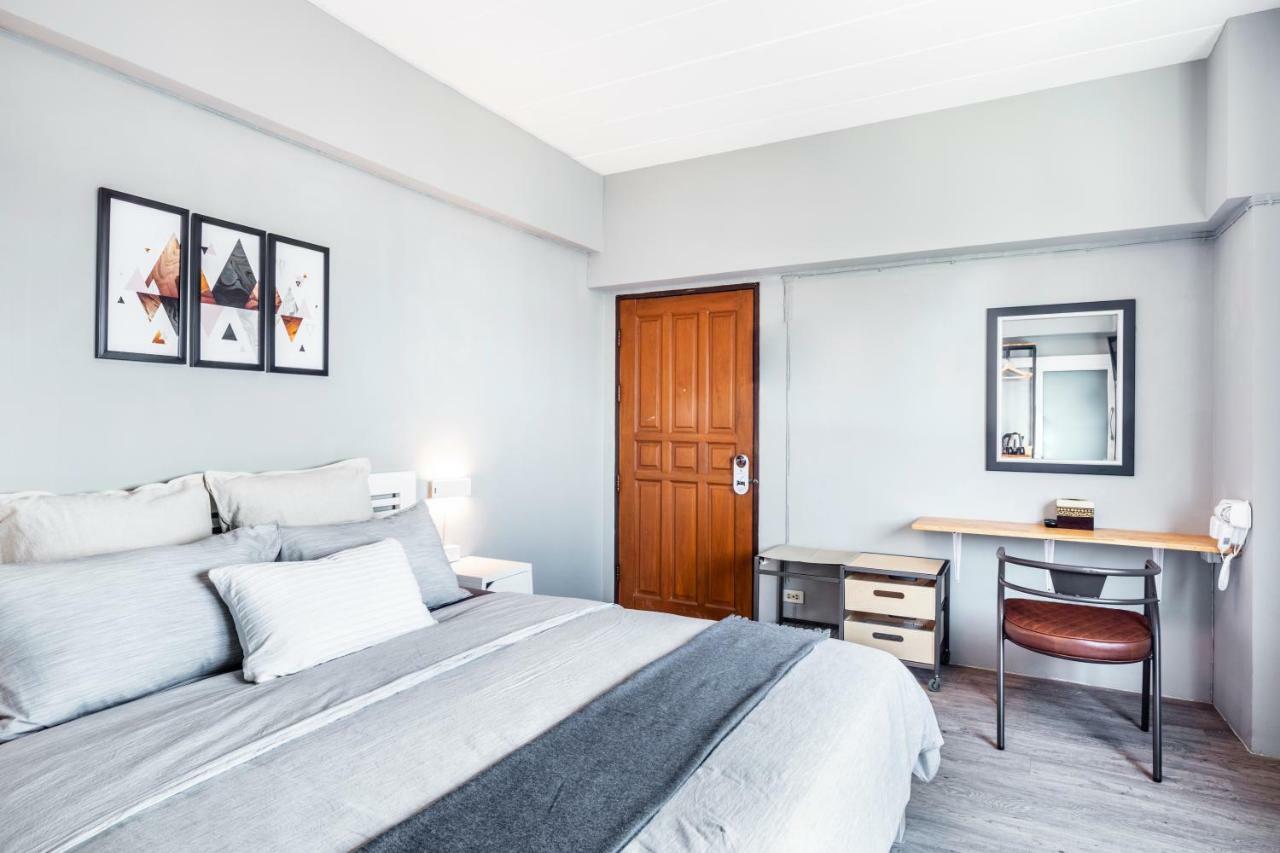 Penyos Service Apartment Bangkok Zewnętrze zdjęcie