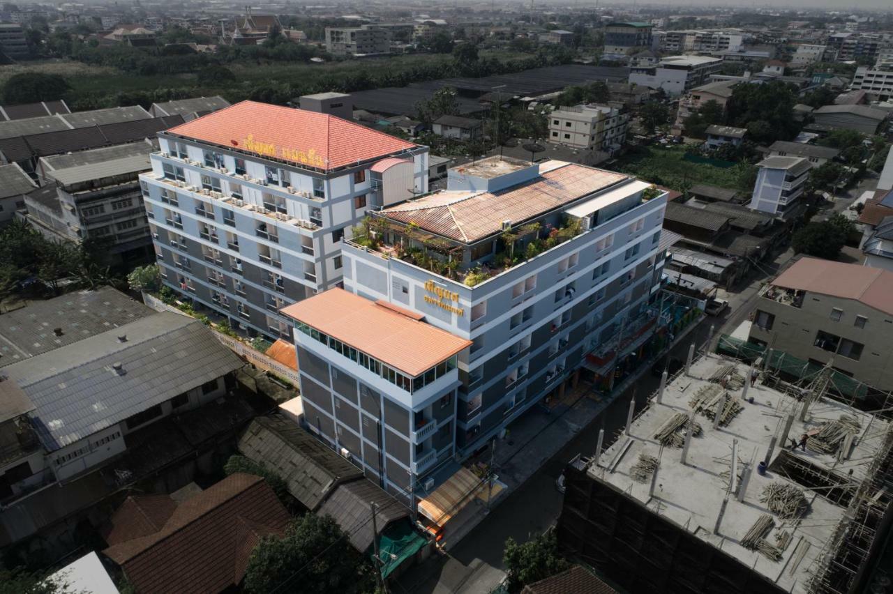 Penyos Service Apartment Bangkok Zewnętrze zdjęcie