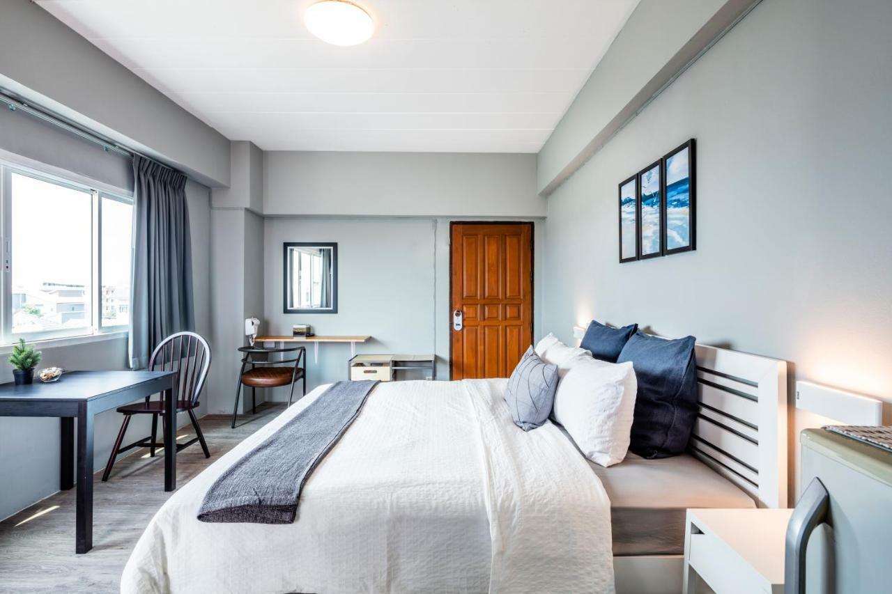 Penyos Service Apartment Bangkok Zewnętrze zdjęcie